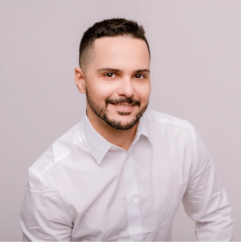 Luis Martinez